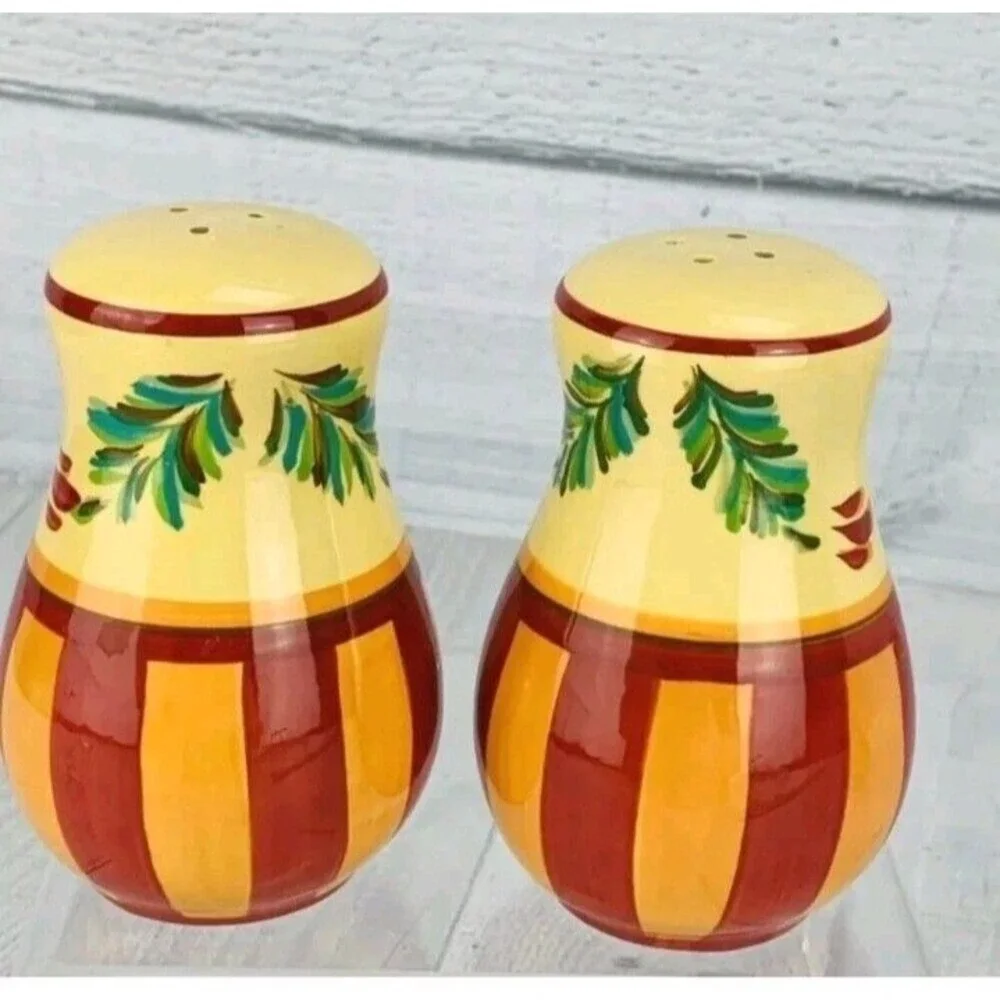 Southern Living At Home Gail Pittman Siena  Salt And Pepper Shakers